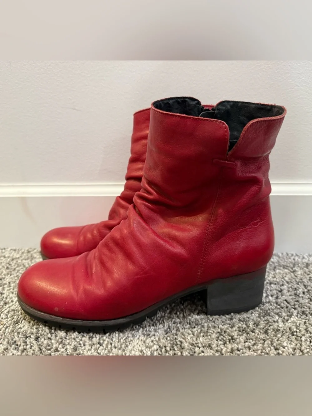 Bos&co Madrid Women's Red Leather Ankle Boots - Size 40 EU or 9 US